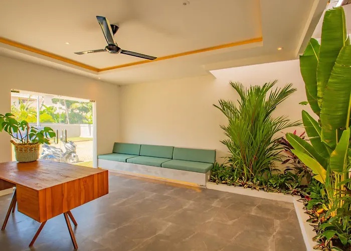Villa Yolanda - *